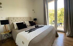 Home Sweet Home 2 Pieces 42 M2 Chambre, Salon, Cuisine, Grande Terrasse, Parking Proche Centre Ville Et Mer